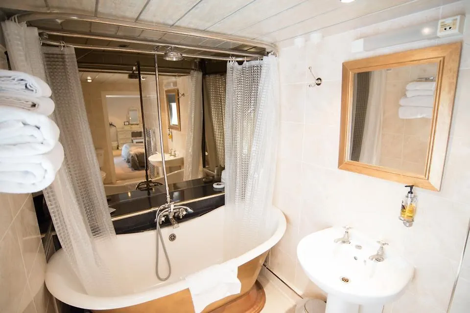 The Treebridge Hotel Nunthorpe